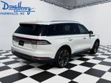 Used 2020 Lincoln Aviator Reserve w/ Equipment Group 201A image 5