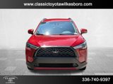Used 2022 Toyota Corolla Cross LE image 2
