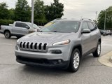 Used 2018 Jeep Cherokee Latitude Plus image 3
