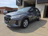 Used 2021 Nissan Kicks S image 3