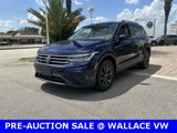 Certified 2022 Volkswagen Tiguan SE image 2
