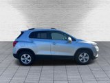 Used 2017 Chevrolet Trax LT w/ LT Convenience Package image 6