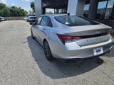 Used 2023 Hyundai Elantra SEL image 3