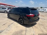Used 2017 Toyota Sienna Limited image 5