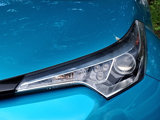 Used 2018 Toyota C-HR XLE image 4
