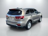 Used 2019 Kia Sorento LX w/ LX Convenience Package image 4