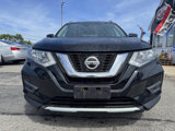 Used 2019 Nissan Rogue SV image 2