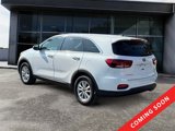 Used 2019 Kia Sorento LX image 3
