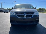 Used 2015 Dodge Grand Caravan SXT image 2