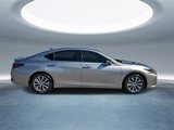 Used 2021 Lexus ES 300h w/ Premium Package image 2