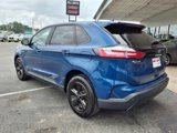 Used 2021 Ford Edge SE image 5
