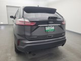 Used 2019 Ford Edge SE image 6