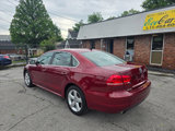 Used 2015 Volkswagen Passat 1.8T Limited Edition image 4