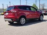 Used 2017 Ford Escape SE image 5