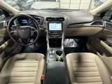 Used 2019 Ford Fusion SE image 2