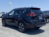 Used 2019 Nissan Rogue SV w/ Premium Package image 5