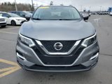 Used 2021 Nissan Rogue Sport SL w/ Premium Package image 2