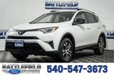 Used 2018 Toyota RAV4 LE image 3