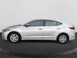Used 2017 Hyundai Elantra SE w/ Cargo Package image 2