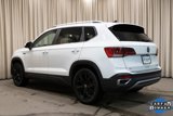 Used 2022 Volkswagen Taos SE w/ Panoramic Sunroof Package image 6