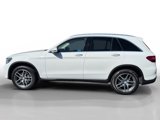 Used 2017 Mercedes-Benz GLC 300 4MATIC image 2