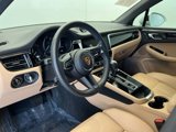 Certified 2023 Porsche Macan image 4