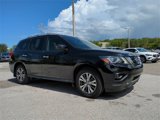Used 2018 Nissan Pathfinder SL w/ Cargo Package image 2