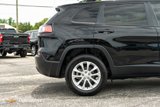 Used 2021 Jeep Cherokee Latitude image 5