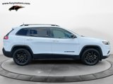 Used 2023 Jeep Cherokee Altitude Lux image 2