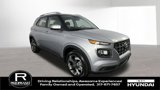 Used 2025 Hyundai Venue SEL image 2