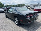 Used 2015 Dodge Challenger SXT image 6