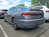Used 2020 Volkswagen Passat 2.0T R-Line image 3