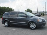 Used 2014 Chrysler Town & Country Touring image 2