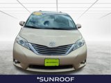 Used 2013 Toyota Sienna XLE image 4
