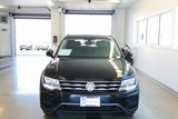 Used 2021 Volkswagen Tiguan SE w/ Panoramic Sunroof Package image 2