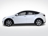 Used 2022 Tesla Model Y Long Range image 2