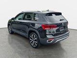 Certified 2022 Volkswagen Taos SE image 5