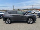 Used 2022 Jeep Compass Limited w/ Sun and Sound Group image 2