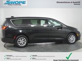 Certified 2023 Chrysler Pacifica Touring-L image 3