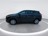 Certified 2021 Hyundai Tucson SE image 4
