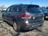 Used 2016 Nissan Pathfinder SL w/ SL Premium Package image 4