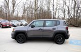 Used 2019 Jeep Renegade Sport w/ UConnect 7.0 Group image 4
