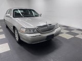 Used 2006 Lincoln Town Car Signature image 5