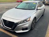 Used 2019 Nissan Altima 2.5 SV image 2