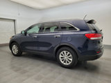 Used 2017 Kia Sorento LX image 3