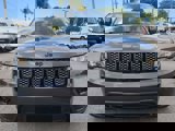 Used 2018 Jeep Grand Cherokee Altitude image 3