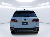 Used 2022 Volkswagen Taos SE w/ Panoramic Sunroof Package image 4
