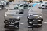 Used 2017 INFINITI QX30 Premium w/ Navigation Package image 2