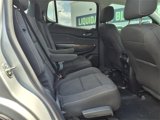 Used 2019 GMC Acadia SLE w/ Driver Alert Package I image 4