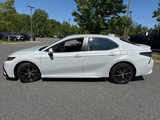 Used 2022 Toyota Camry SE image 4